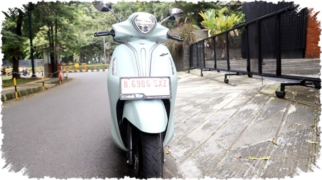 Warna Baru Royal Iron dan Prime Gray Yamaha Grand Filano Hybrid Menghadirkan Identitas Elegan untuk Anak Muda Kreatif