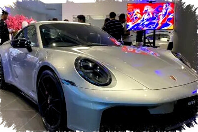 Porsche 911 Carrera GTS T-Hybrid Resmi Mengaspal di Indonesia, Perpaduan Mesin Boxer dan Motor Listrik Bikin Akselerasi Makin Dahsyat!