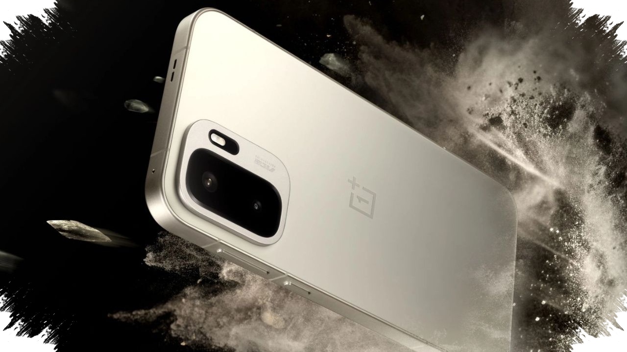 OnePlus Ace 6 Ultra Resmi, HP Gaming Ini Tembus 165 Fps dan Punya Kontroler Khusus