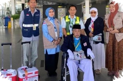 Calon Haji Asal Jawa Tengah Sempat Dirawat di Medan, Diterbangkan Kembali ke Embarkasi Solo