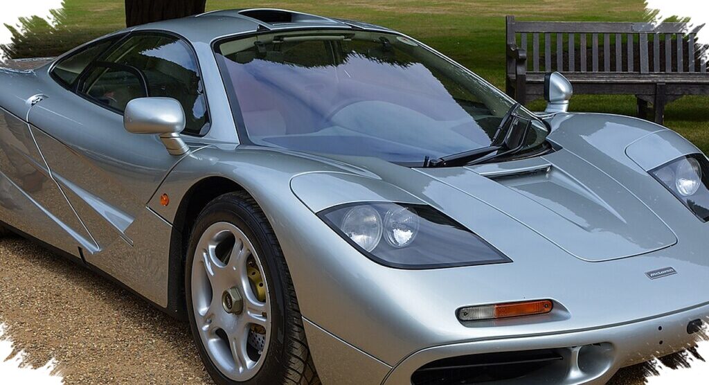 McLaren F1 Langka Tertangkap Melintas Di Tol, Begini Reaksi Yang Tak Percaya