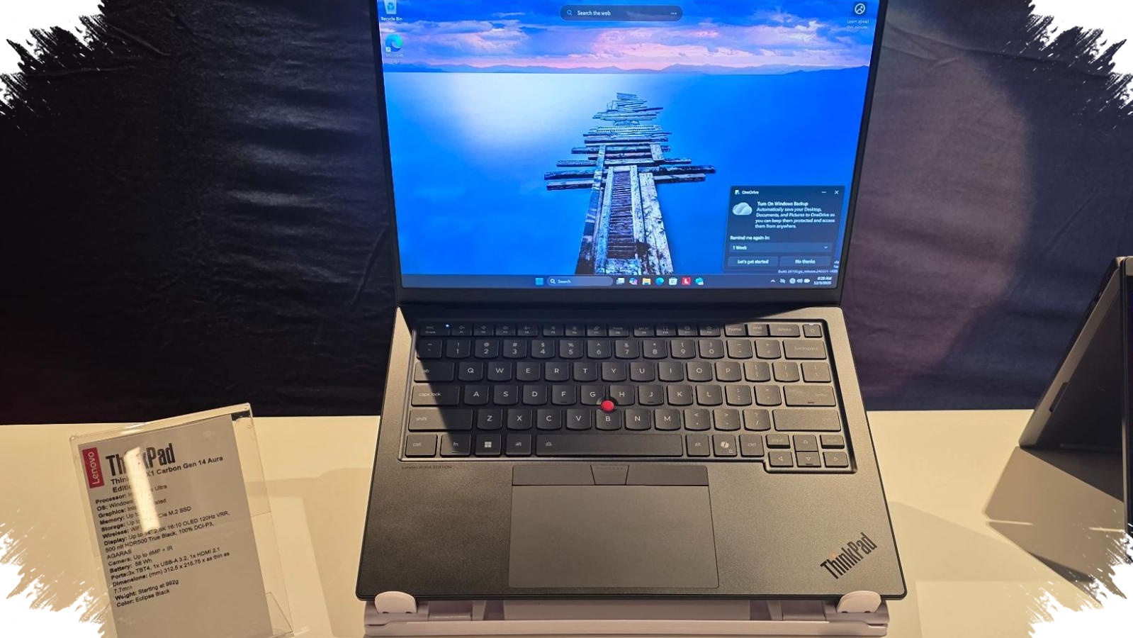 ThinkPad Baru Lenovo Ini Langsung Main Serius, Panther Lake dan Upgrade Buat Kerja