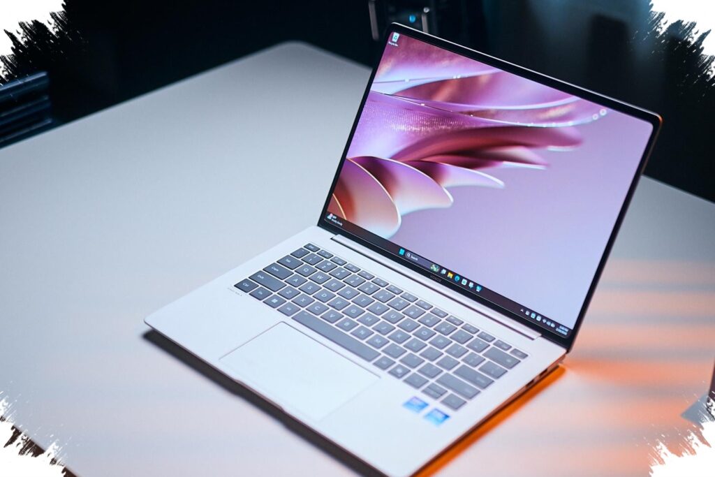 Honor MagicBook Pro 14 dan 16 2026 Resmi Meluncur, Baterai 92Wh dan Intel Ultra Jadi Pukulan Telak