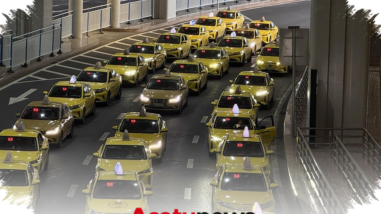 Ferrari Kuning Chongqing, Taksi Cepat Yang Sering Mengalahkan GPS