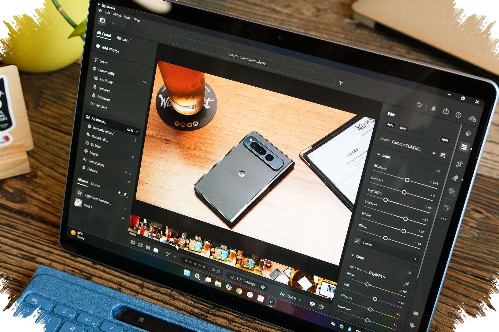 Dua Surface Impian Microsoft Segera Hadir, Layar OLED Memikat tapi Harga Murah Disingkirkan