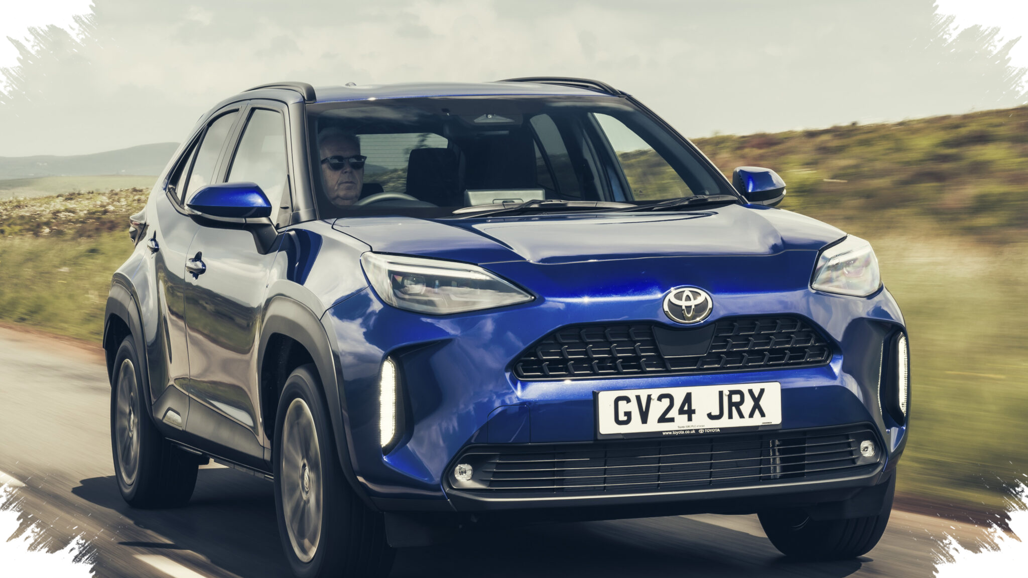 Toyota Yaris Cross 2026 Tampil Lebih Gagah, Varian Hybrid Jadi Senjata Utama di Harga Rp 300 Jutaan