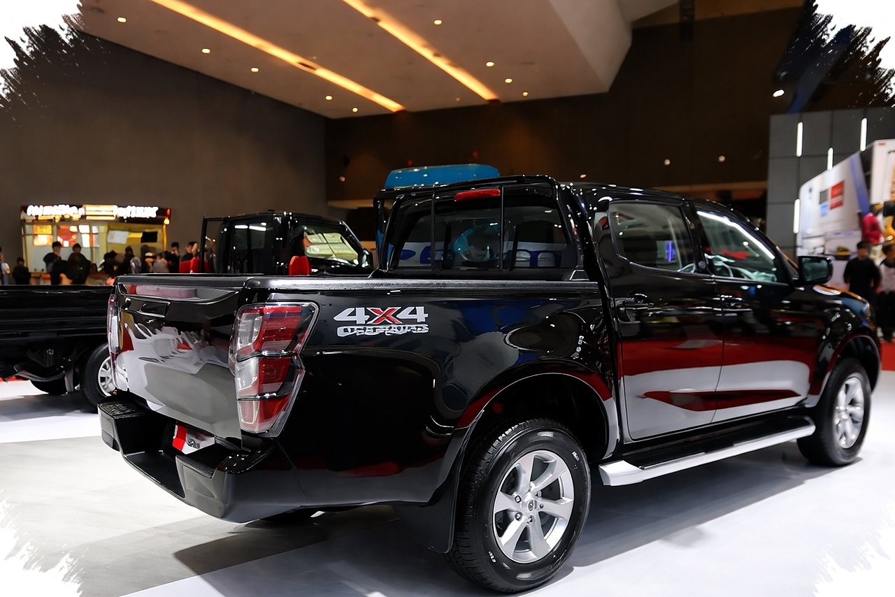 Isuzu D-Max Rodeo Debut Di GIICOMVEC 2026, Mesin Diesel Tangguh Dan Fitur Aman Lengkap