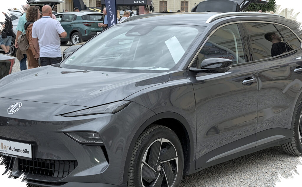 MG S5 EV Tampil Di Mall Jakarta, Harga Spesial Mulai Rp333,9 Juta