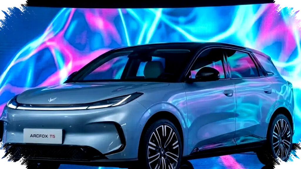 Arcfox T1 Siap Tebar Ancaman, Harga Rp200 Jutaan Bisa Goyang BYD Dolphin dan Cloud EV
