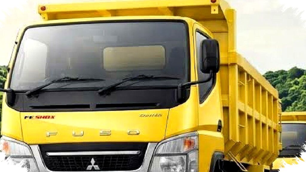 Mitsubishi Fuso Canter 2026 Tak Lagi Cuma Tangguh, Dashcam Pabrik Bikin Sopir Lebih Aman!