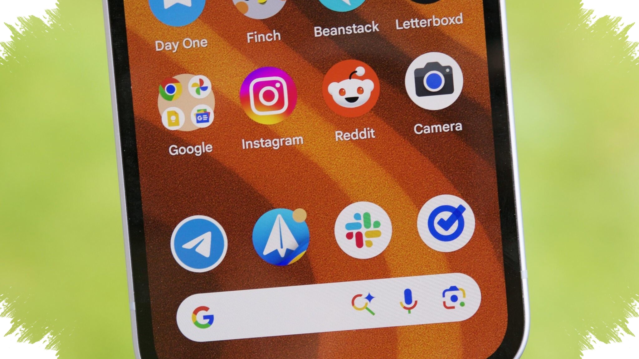 Google Akhirnya Bisa Menghapus Search Bar Pixel, Keluhan 10 Tahun Ini Mungkin Berakhir