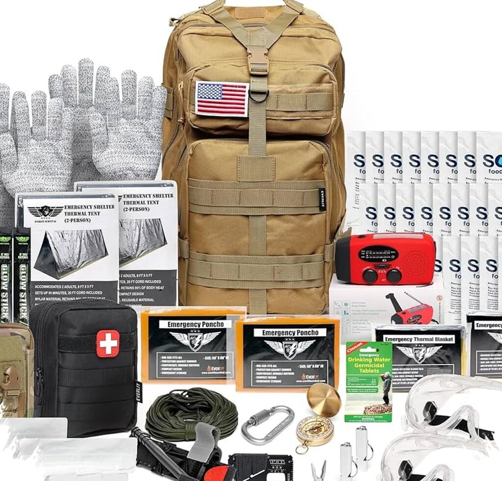 Banjir Tak Menunggu, Ini 5 Survival Kit Pria yang Harus Masuk Tas Sekarang