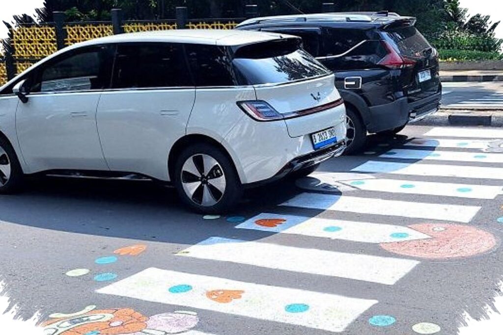 Zebra Cross Pac-Man Buatan Ijoel Cuma Habiskan Rp 350.000, Murah Tapi Bikin Jalan Lebih Aman