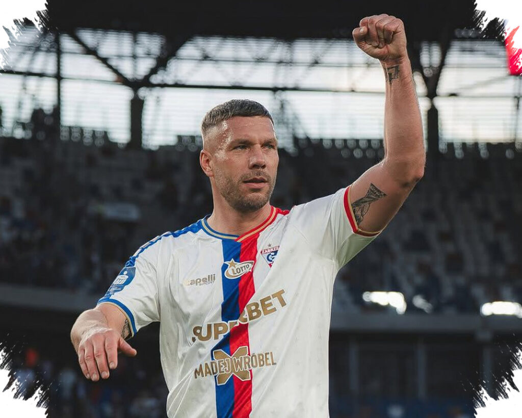 Podolski Menangis di PGE Narodowy, Górnik Zabrze Akhiri Puasa Gelar 54 Tahun