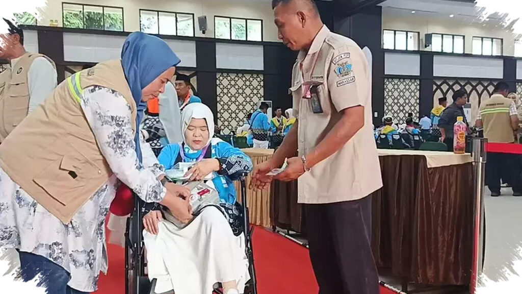 2 Kali Gagal Berangkat, Kasma Akhirnya Menuju Haji Meski Kaki Diamputasi