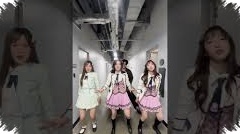 7 Ide Outfit Day Out Ala First Chalongrat, Nyaman Seharian Tapi Tetap Punya Gaya