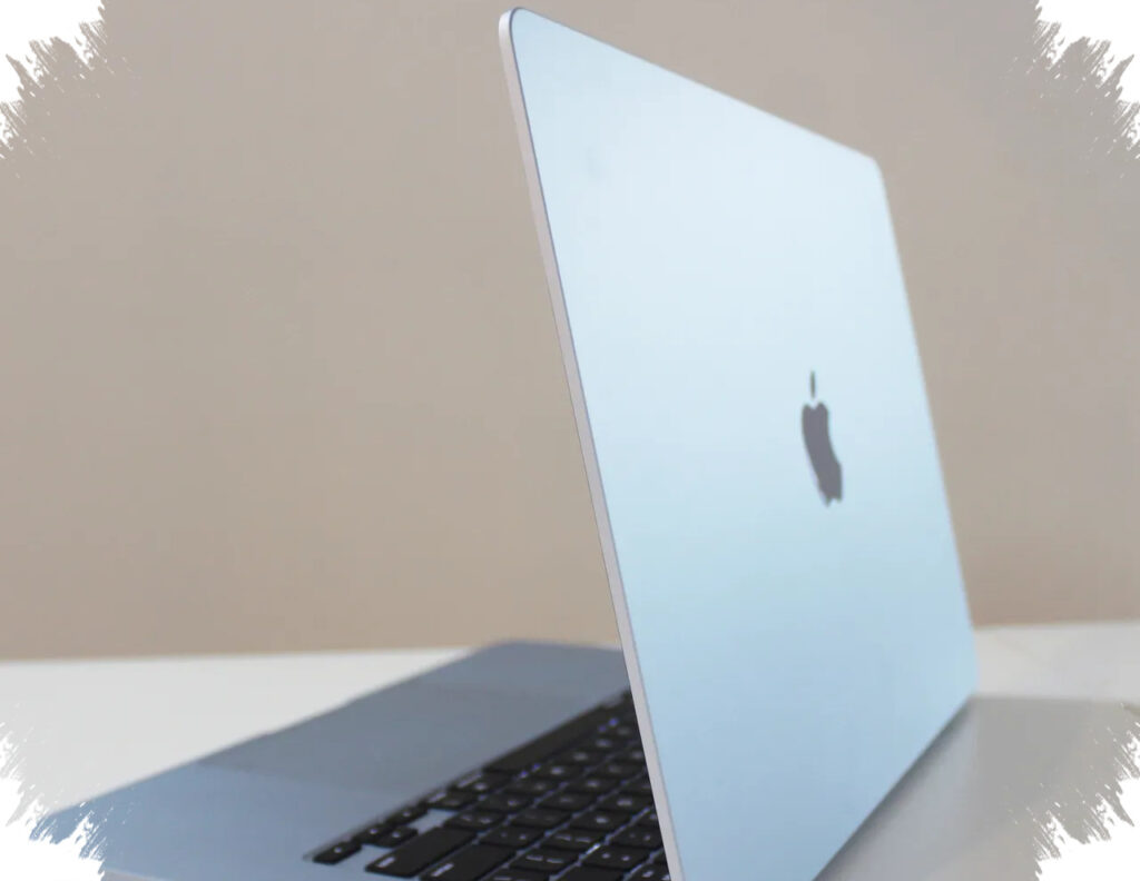 MacBook Air M4 15 Inci Makin Serius, Tipis Tetap Ringan Tapi Tenaganya Naik Jauh