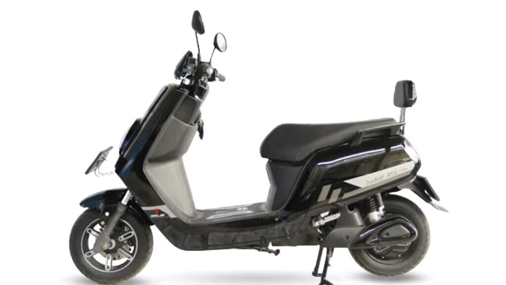 Selis E-Max Bawa Jarak 230 Km, Harga Rp 15,5 Juta Bikin Opsi Murahnya Menggoda