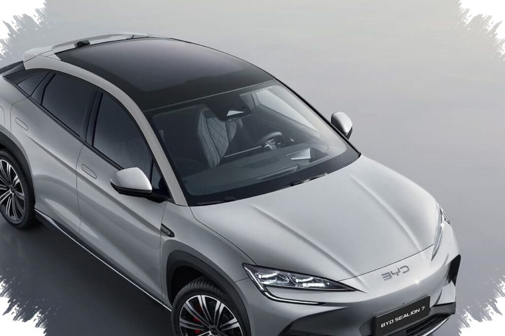 BYD Patok Harga SUV Listrik Mulai Rp415 Juta, Sealion 7 Tembus Rp719 Juta