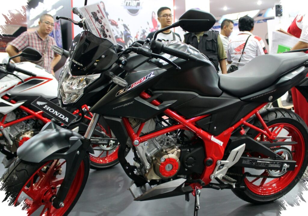 Honda CB150R StreetFire Makin Sulit Diabaikan, Gagah di Jalan dan Tangguh untuk Harian
