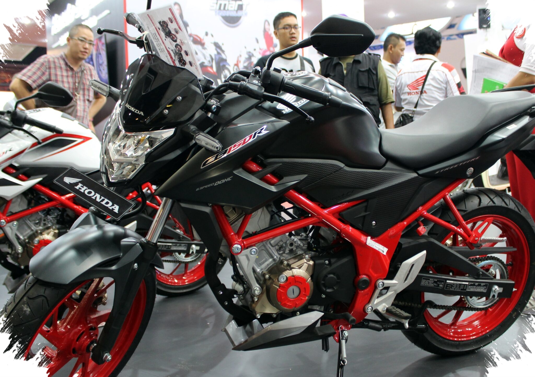 Honda CB150R StreetFire Makin Sulit Diabaikan, Gagah di Jalan dan Tangguh untuk Harian