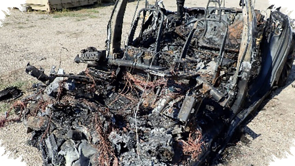 Walk Away Dari Crash Bukan Berarti Selamat, Rekaman Tesla Ungkap Detik-Detik Setelah Tabrakan Maut