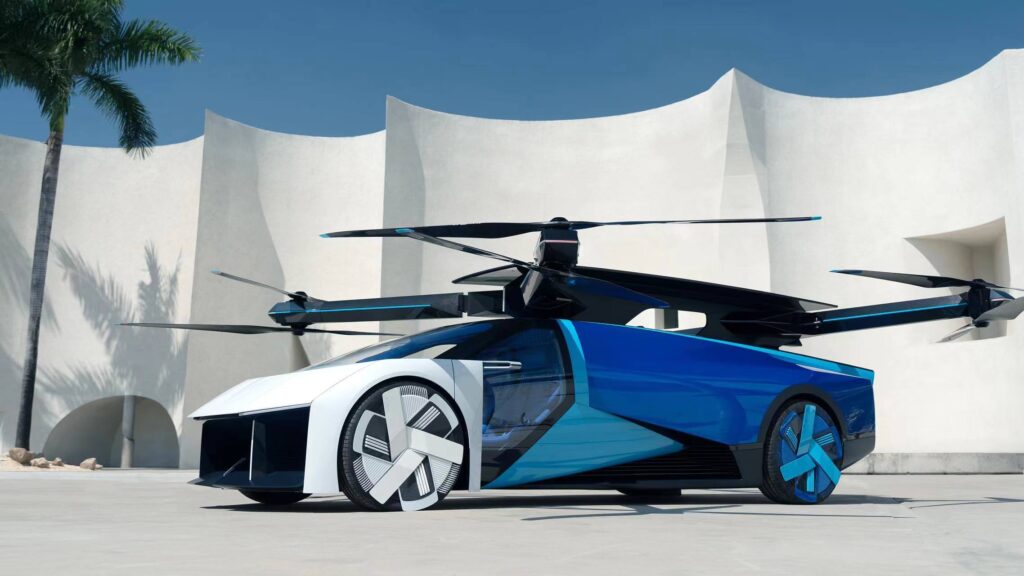 Xpeng Tak Cuma Jual Mobil Listrik, Guangzhou Pamerkan Mobil Terbang dan Robotnya