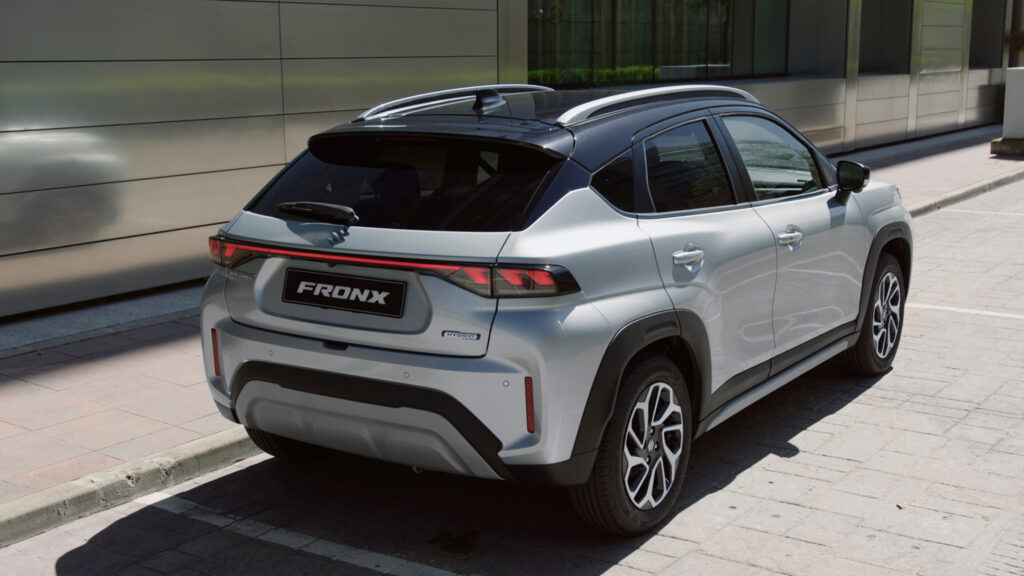 Suzuki Fronx Hybrid, Gaya Coupe Futuristik Dengan Kabin Premium dan Fitur ADAS Lengkap