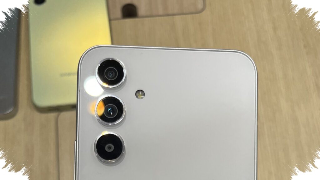 Samsung Buru-Buru Tambal 36 Celah di Galaxy A54, Pengguna Sudah Bisa Cek Update Ini
