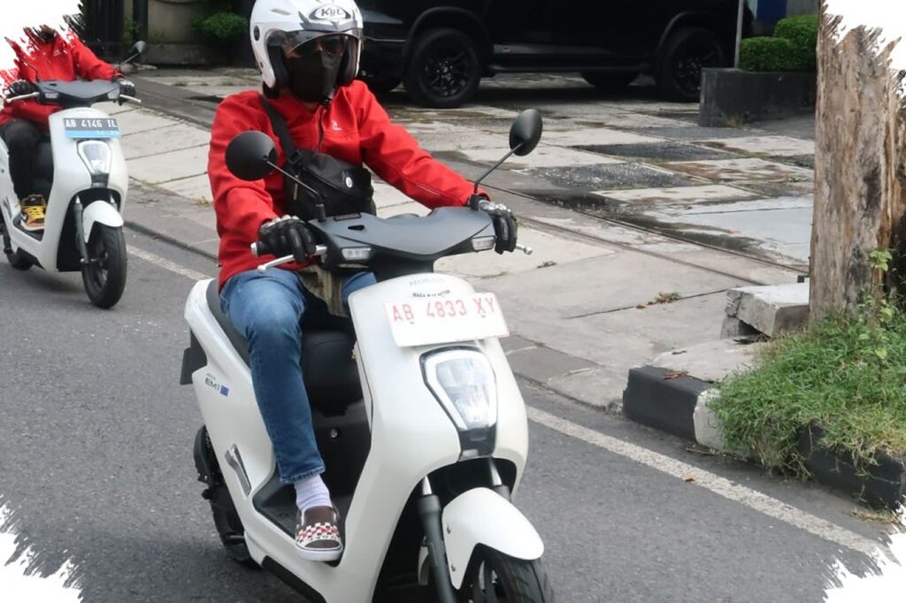 Takut Habis Baterai di Jalan, 5 Motor Listrik Ini Mampu Tembus Hingga 170 Km Sekali Cas