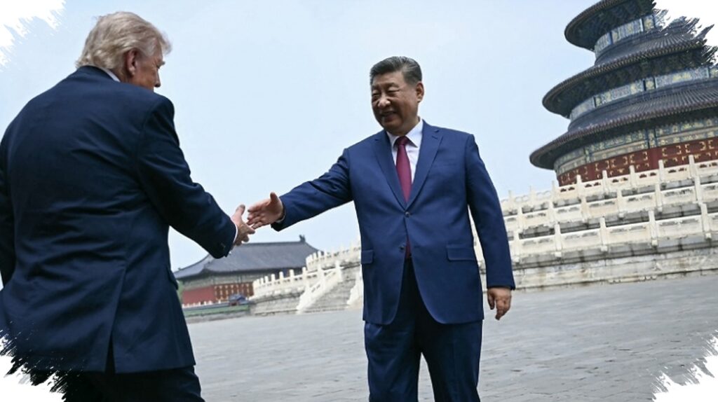 Rombongan Trump Buang Barang China, Isyarat Waswas Disadap di Air Force One