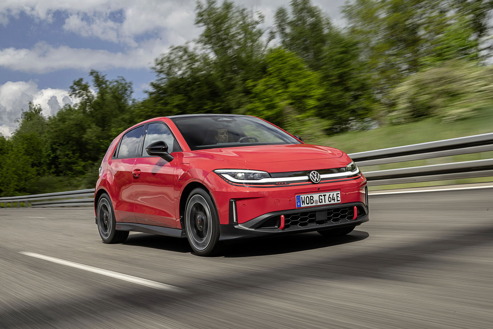 VW ID. Polo GTI Lahir Sebagai GTI Listrik Pertama, Kencang dan Tetap Masuk Akal Dipakai Harian