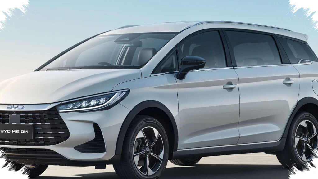 BYD M6 DM Buka Jalan Baru Mobil Keluarga, Iritnya Menantang Mobil Bensin Dan Hybrid