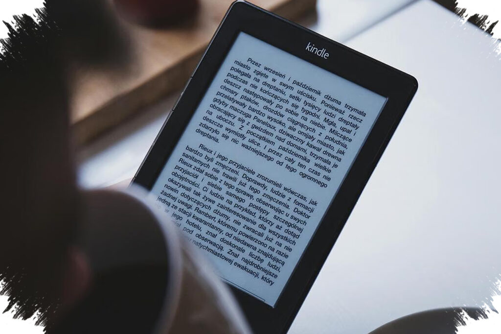 Kindle Baru Bisa Ganti Baterai Sendiri, Perubahan Kecil Yang Bisa Memanjangkan Usia Perangkat