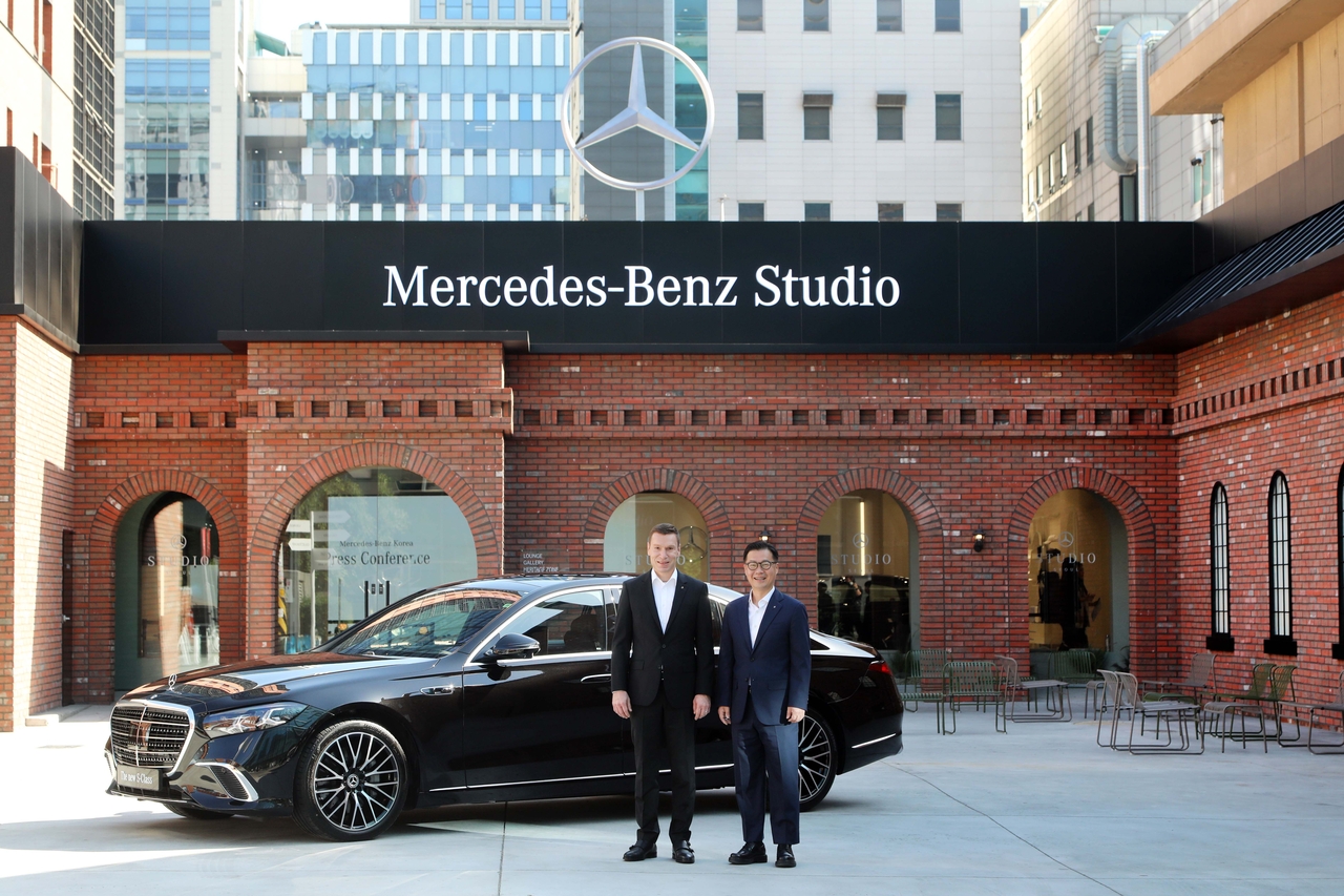 Mercedes-Benz Buka Studio Di Seoul, Buru Pelanggan Baru Lewat Pengalaman Merek