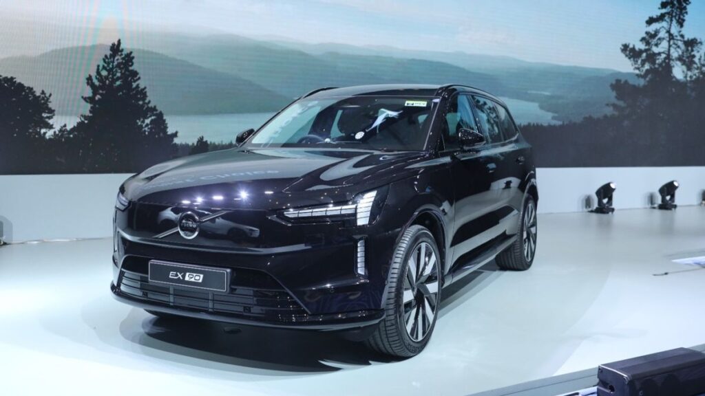 Volvo EX90 Hadir Sebagai SUV 7-Seater Listrik Mewah, Jarak Tempuh 600 Km dan Harga Rp 2,55 Miliar