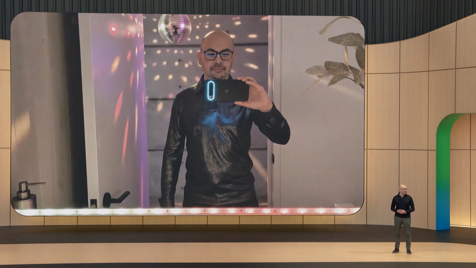 Pixel 11 Diduga Pamer Pixel Glow di Google I/O 2026, Lampu Notifikasi Baru Ini Sulit Diabaikan