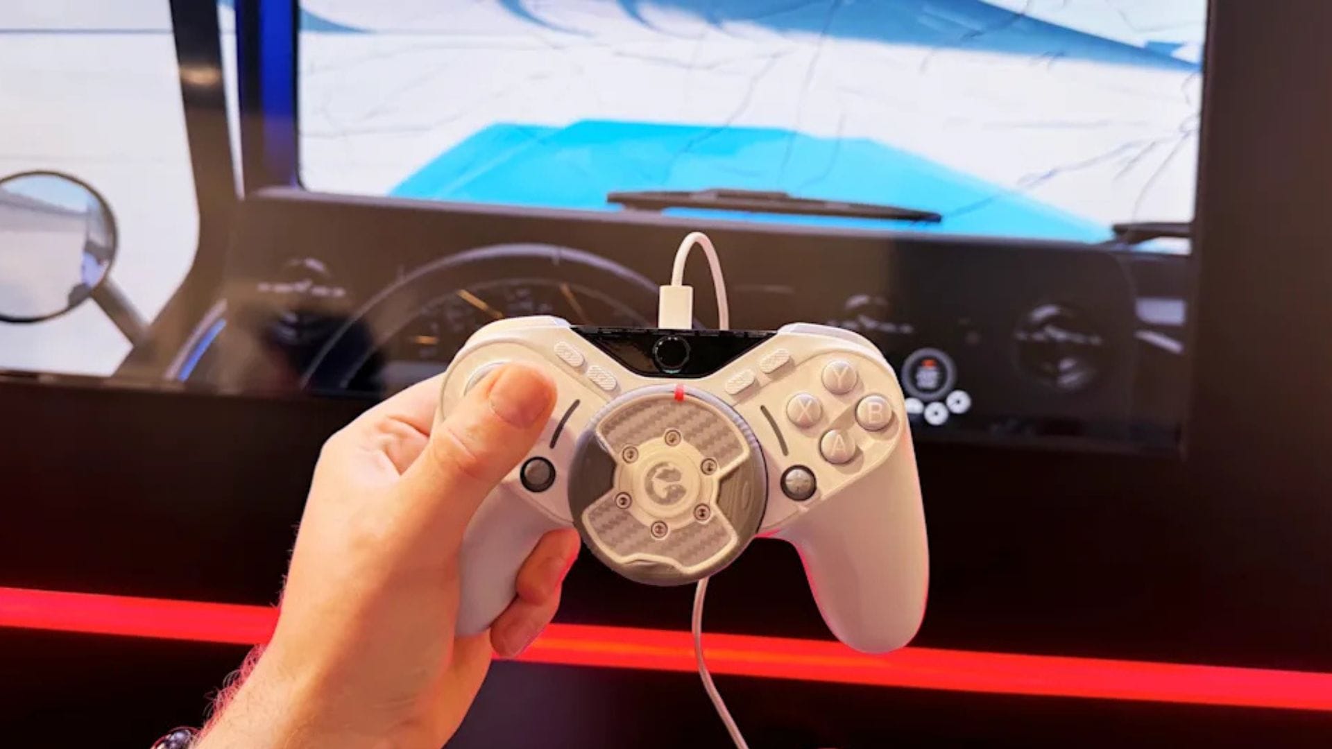 GameSir Menyatukan Controller Dan Wheel Balap, Hasilnya Mengejutkan Dan Nyaris Bikin Wheel Biasa Kalah Menarik