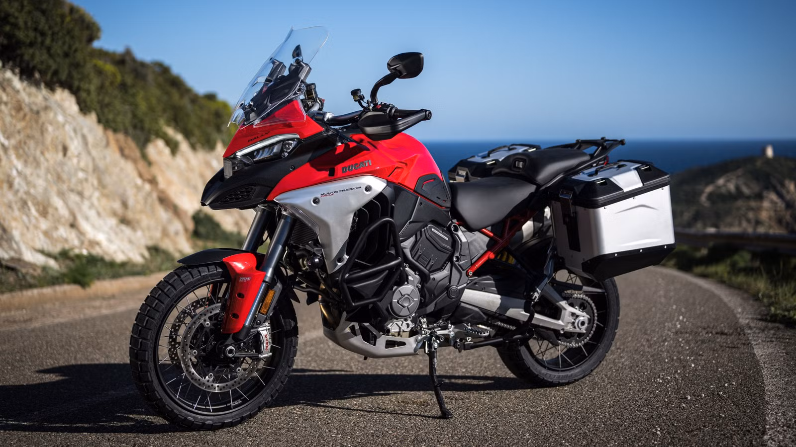 10 Motor Touring Paling Nyaman untuk Pria, Dari Skutik Santai Sampai Penjelajah Jalur Ekstrem