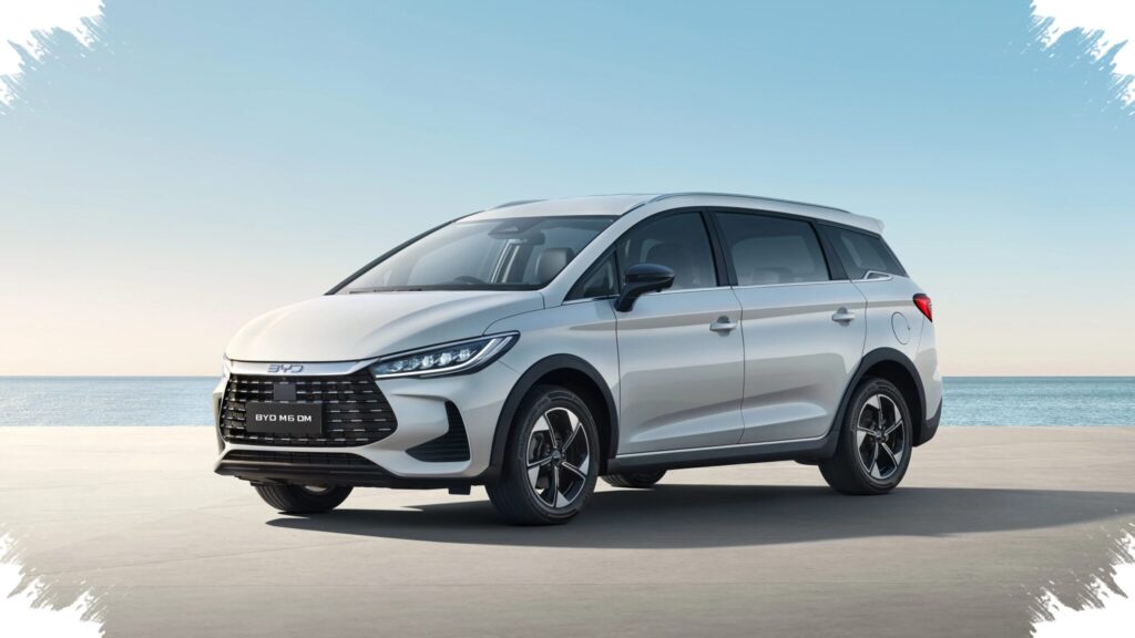 BYD M6 DM Masuk Indonesia, Janji 1.800 Km Tanpa Cemas Soal Isi Daya