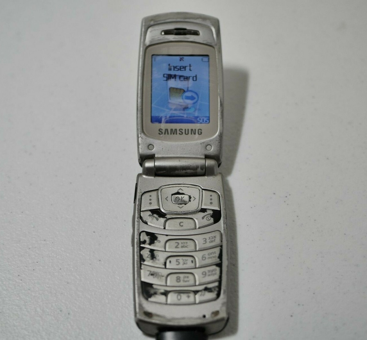 Kenapa HP Samsung Lawas Masih Diburu, Desain Unik dan Fitur yang Kini Hilang