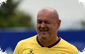 Bojan Hodak Di Persimpangan, Rekam Jejak Juara Yang Mengguncang Persib Bandung