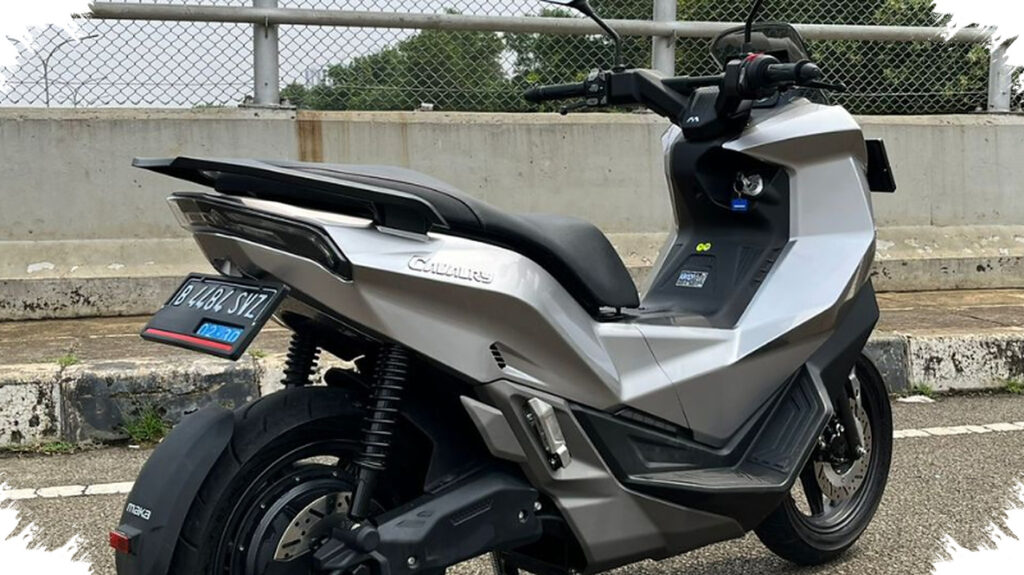 5 Motor Listrik Gambot Rasa NMAX, Ada Yang Tembus 160 Km Sekali Cas