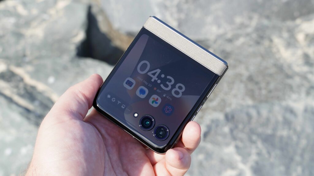 Verizon Langsung Gratiskan Motorola Razr 2026, Bonus Gift Card Ini Sulit Diabaikan