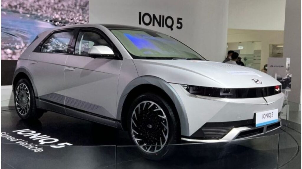 6 Mobil Listrik Terbaik Indonesia 2026, dari Rp200 Jutaan Sampai BMW iX Tembus Rp2 Miliar