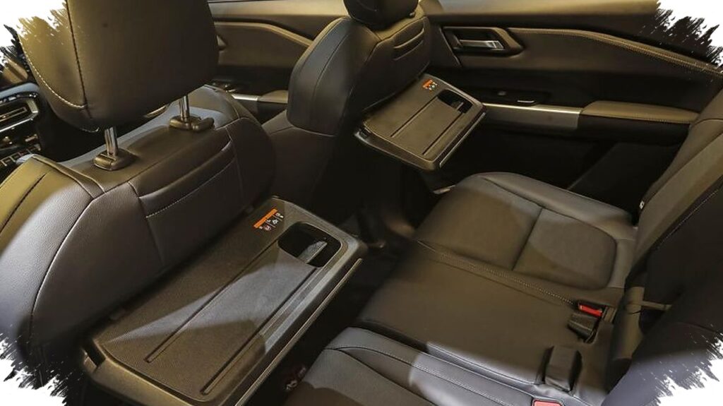 Ruang Penyimpanan Mobil Yang Kecil Bisa Bikin Perjalanan Berantakan, Ini Alasannya