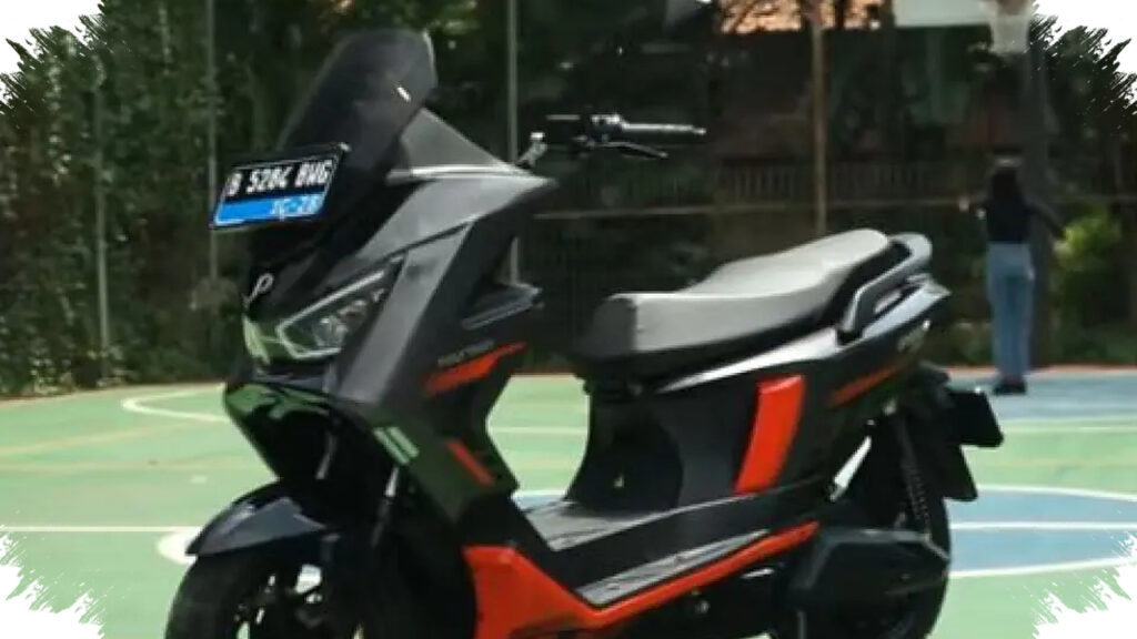 Polytron Fox 350 Unggul di Harga dan Jarak, TVS iQube S Menang Nyaman Harian?
