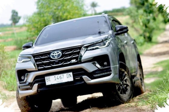 Ultah Ke-19 ID42NER Diserbu 300 Pecinta Fortuner, Jambore Nasional Jadi Ajang Adu Passion