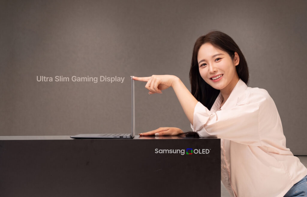 Samsung Pamer OLED Laptop Ultra Tipis, Laptop Gaming Bisa Makin Ringan Tanpa Banyak Kompromi