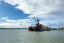 Pencarian Enam Orang Dihentikan, Kapal Charter Tenggelam di Lepas Vancouver